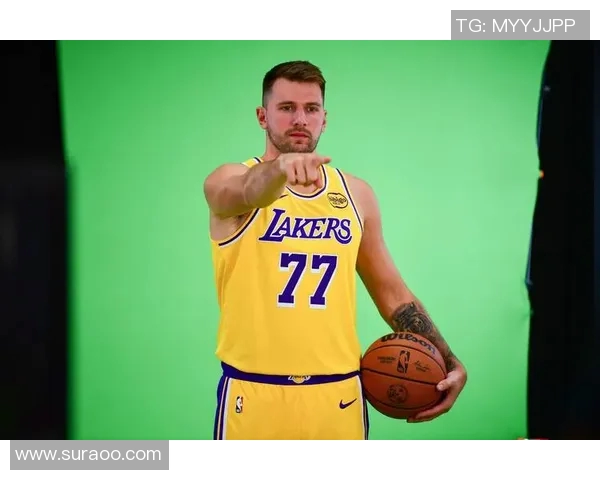 卢卡东契奇如何引导年轻球员在压力中成长与自信展现