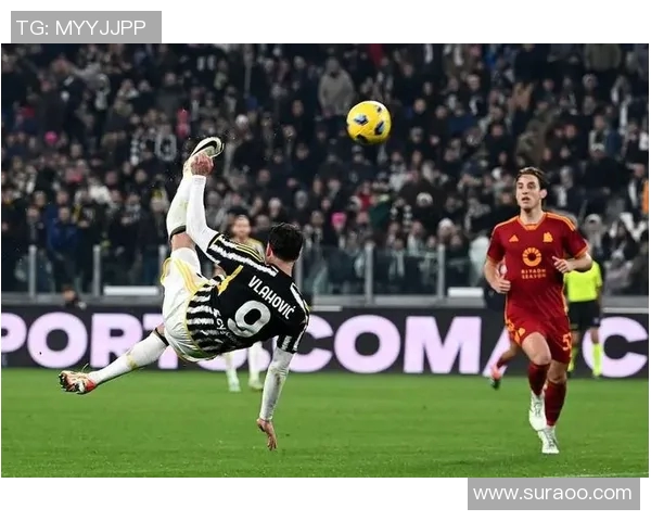 巴萨与尤文图斯在球场的巅峰对决引发的热血激情与历史回顾