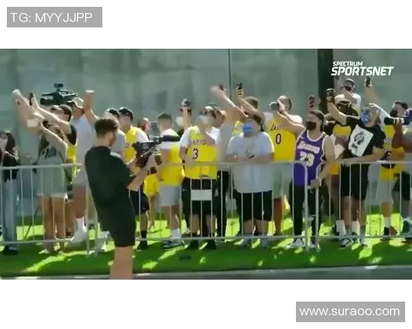 洛杉矶与盐湖城激战正酣比分悬念不断引发球迷热议